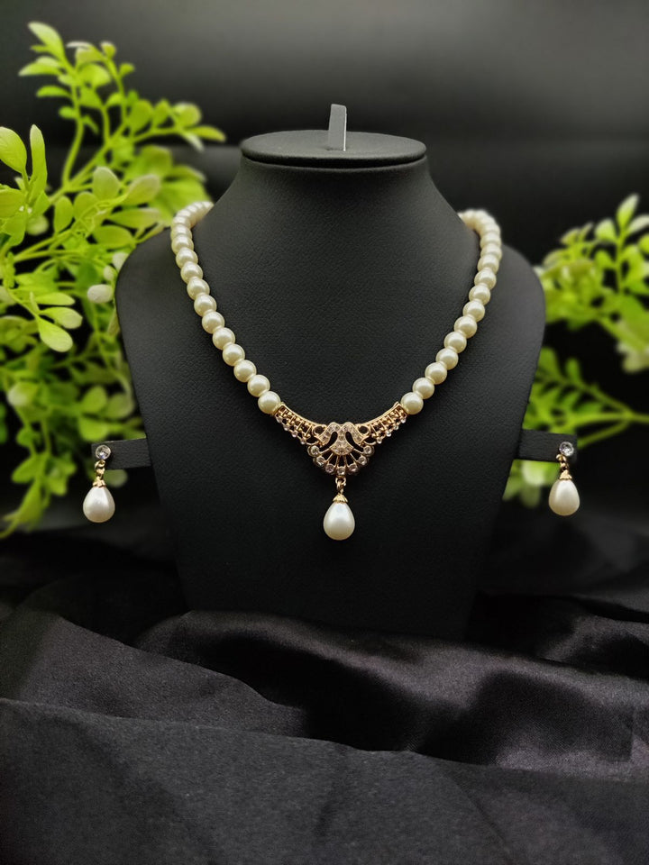Regal Pearl Embrace Necklace Set With Elegant Drop Design ✨ - Quick Baskets